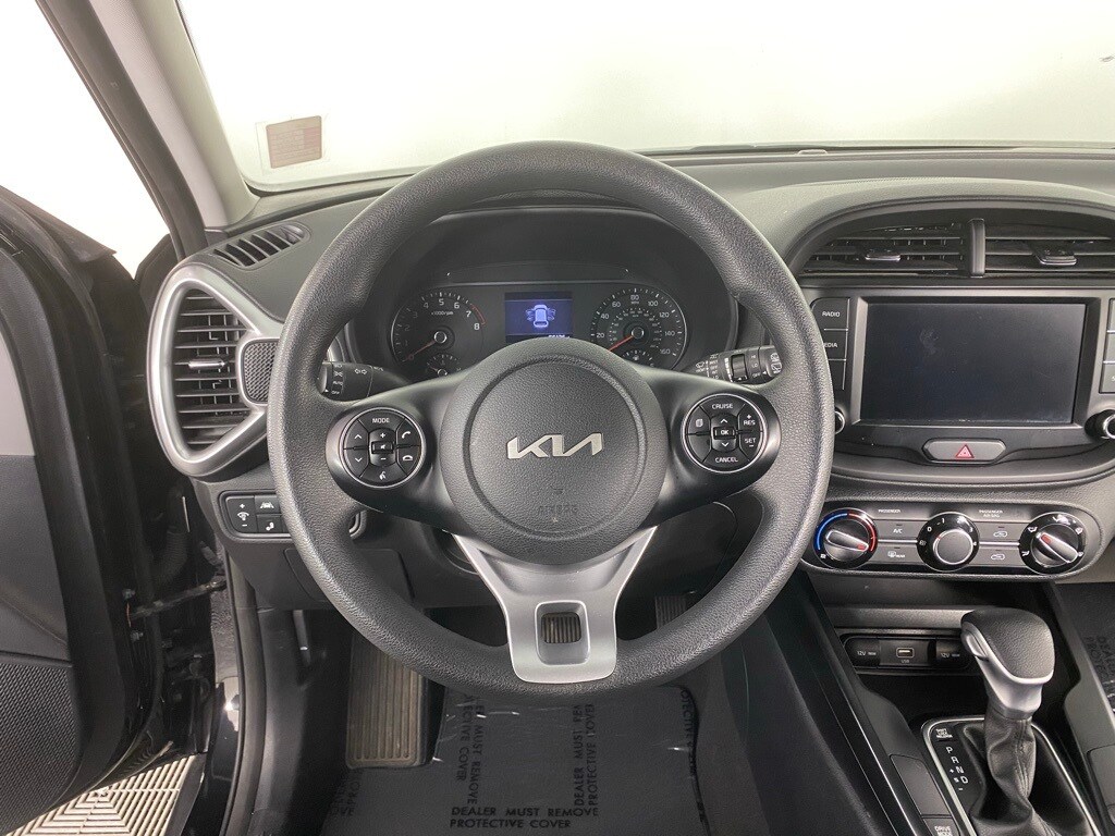 2022 Kia Soul LX photo 4