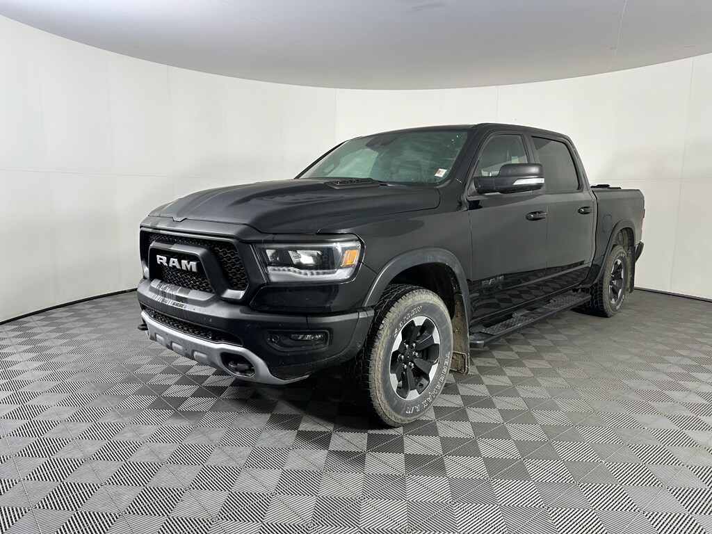 2022 Ram 1500 Rebel photo 2