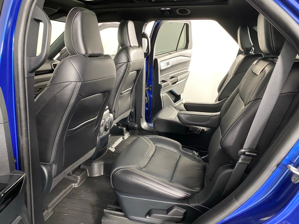 2021 Ford Explorer ST - Photo 8