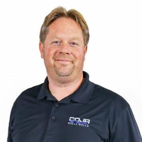 Staff member Alexi Repoff from 874e6700a785