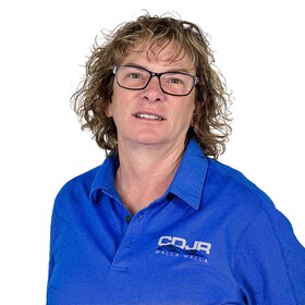 Staff member Ellie Jacobs from e6c43ce0c110