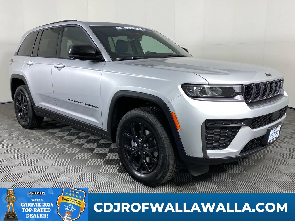 2026 Jeep Grand Cherokee Laredo Altitude 4x4's photo