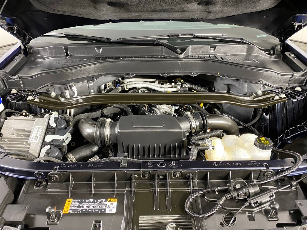 2021 Ford Explorer ST - Photo 12