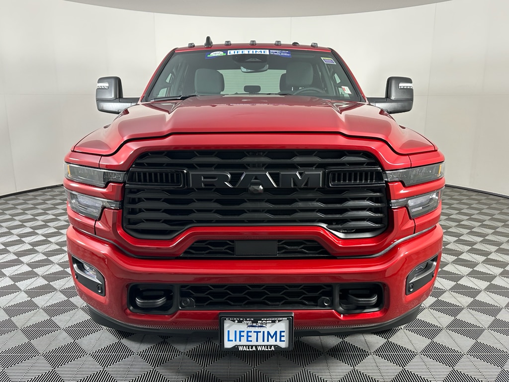 New 2026 Ram 3500 BIG HORN CREW CAB 4X4 8' BOX Pickup