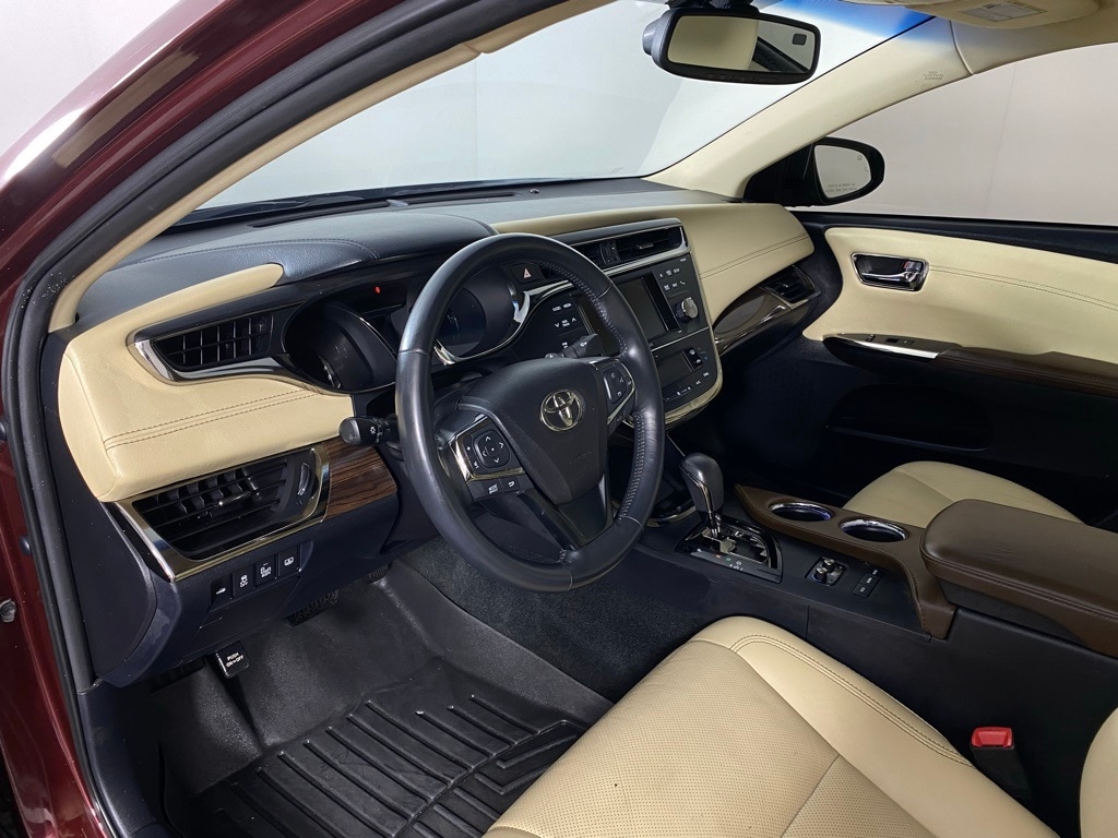 Used 2014 Toyota Avalon Limited with VIN 4T1BK1EB2EU086104 for sale in Walla, WA
