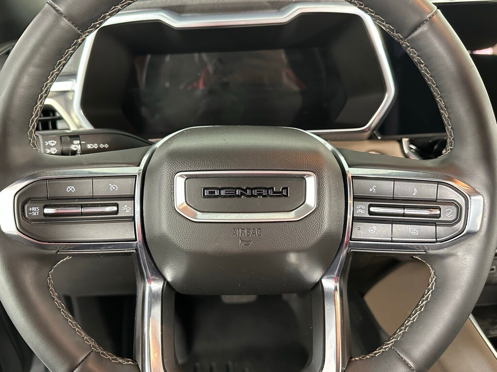 2023 Gmc Canyon Denali photo 3
