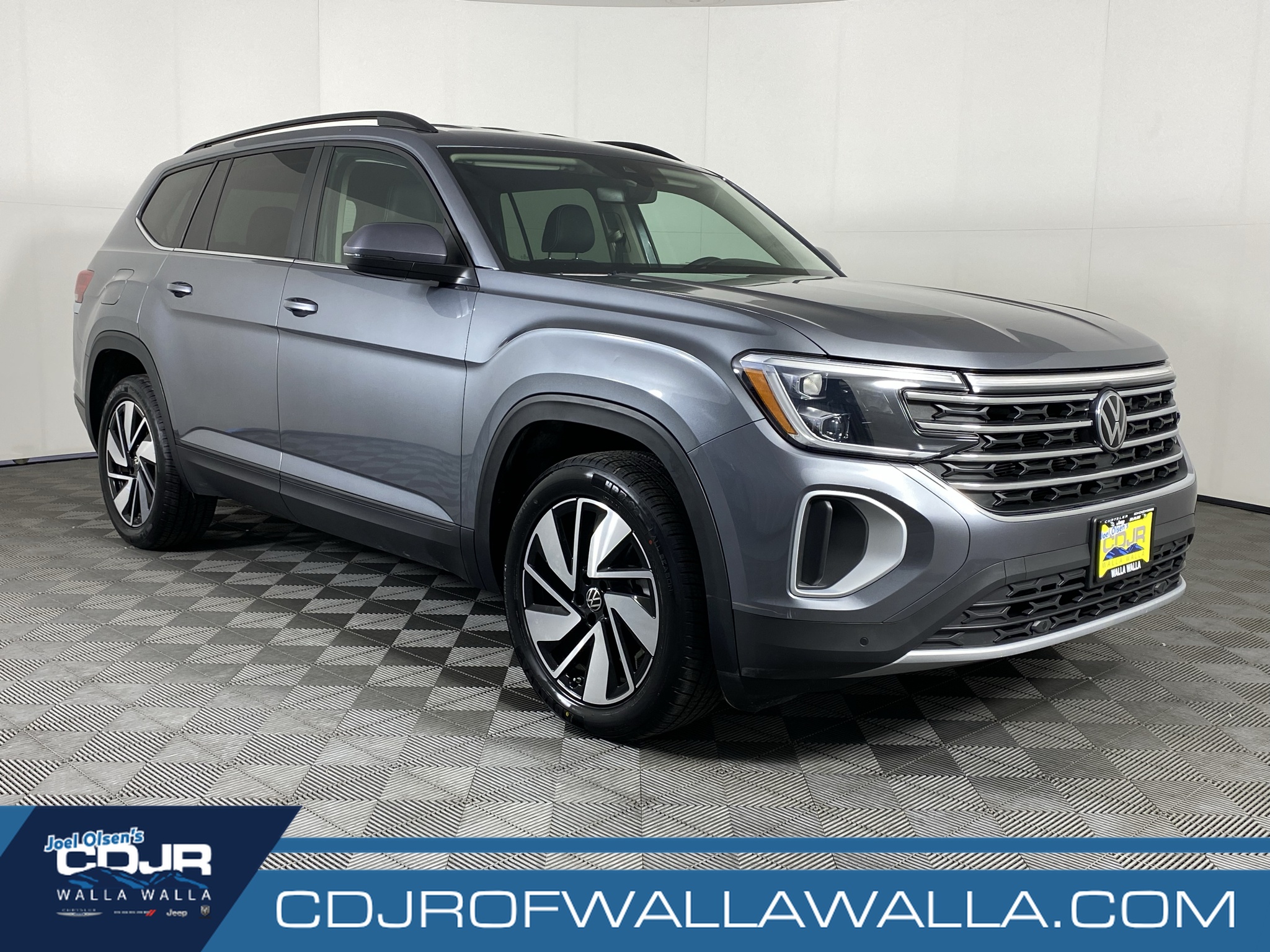 2025 Volkswagen Atlas SE w/Tech