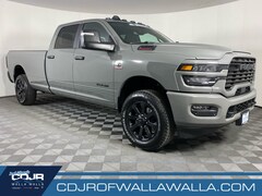 2026 Ram 3500 BIG HORN CREW CAB 4X4 8' BOX Pickup