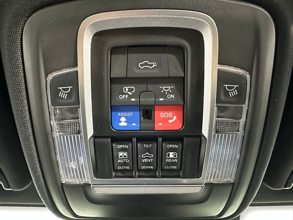 2021 RAM Ram 3500 Pickup Laramie - Photo 10