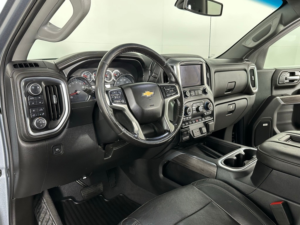 Used 2019 Chevrolet Silverado 1500 LTZ with VIN 1GCUYGED0KZ396931 for sale in Walla, WA