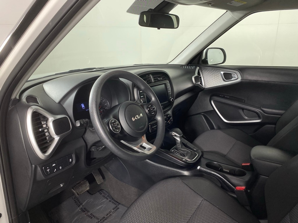 Used 2022 Kia Soul LX with VIN KNDJ23AU4N7177764 for sale in Walla, WA