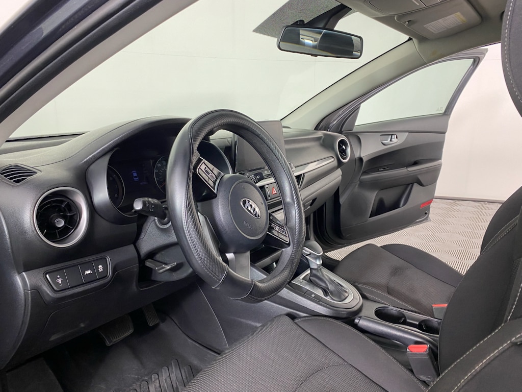 Used 2019 Kia FORTE LXS with VIN 3KPF24AD9KE049138 for sale in Walla Walla, WA