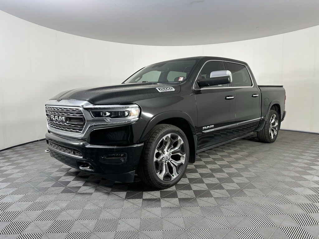 2019 Ram 1500 Limited photo 3