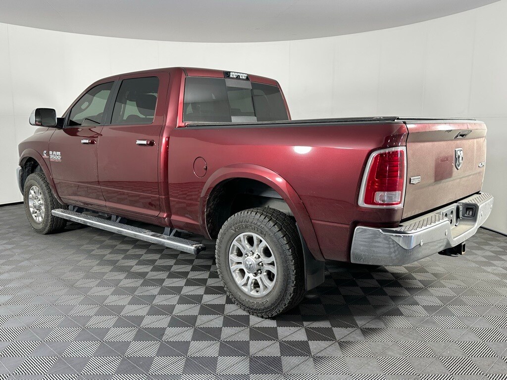 2018 Ram 3500 Laramie photo 3