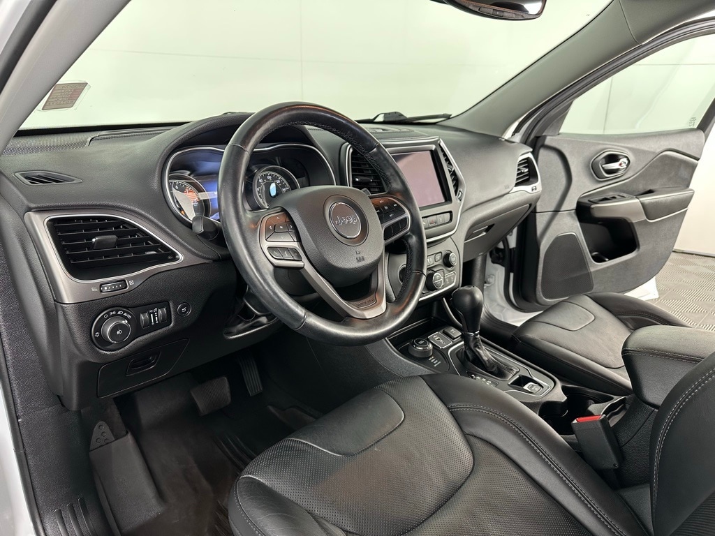 Used 2021 Jeep Cherokee Latitude Lux with VIN 1C4PJMMX9MD133588 for sale in Walla, WA