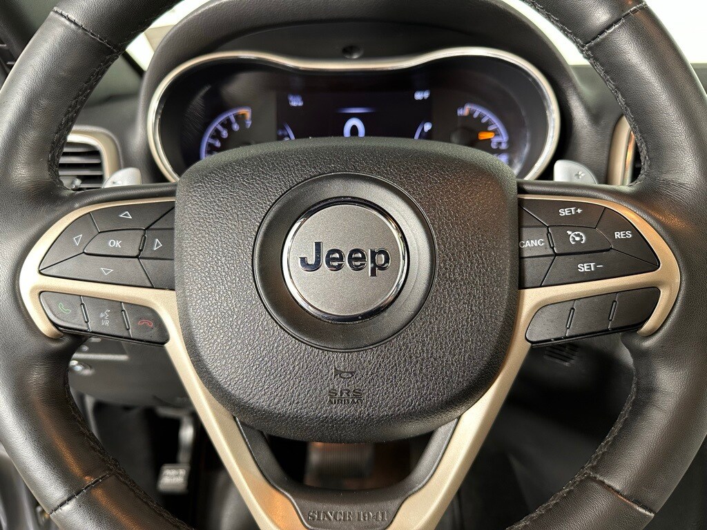 2015 Jeep Grand Cherokee Limited photo 2