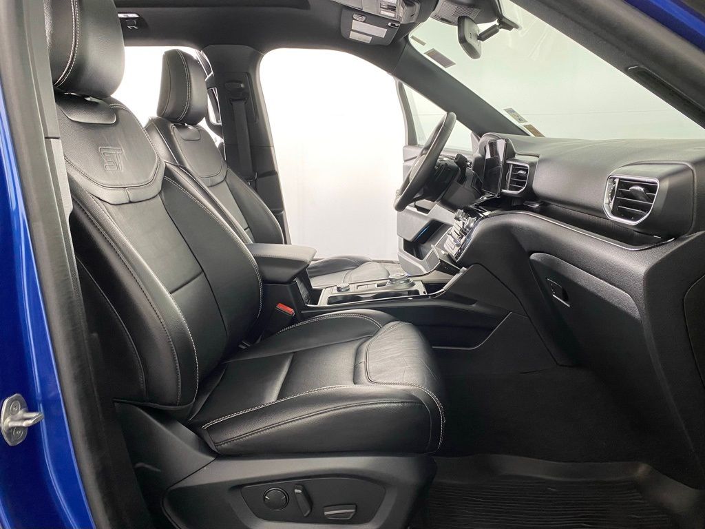 2021 Ford Explorer ST - Photo 26