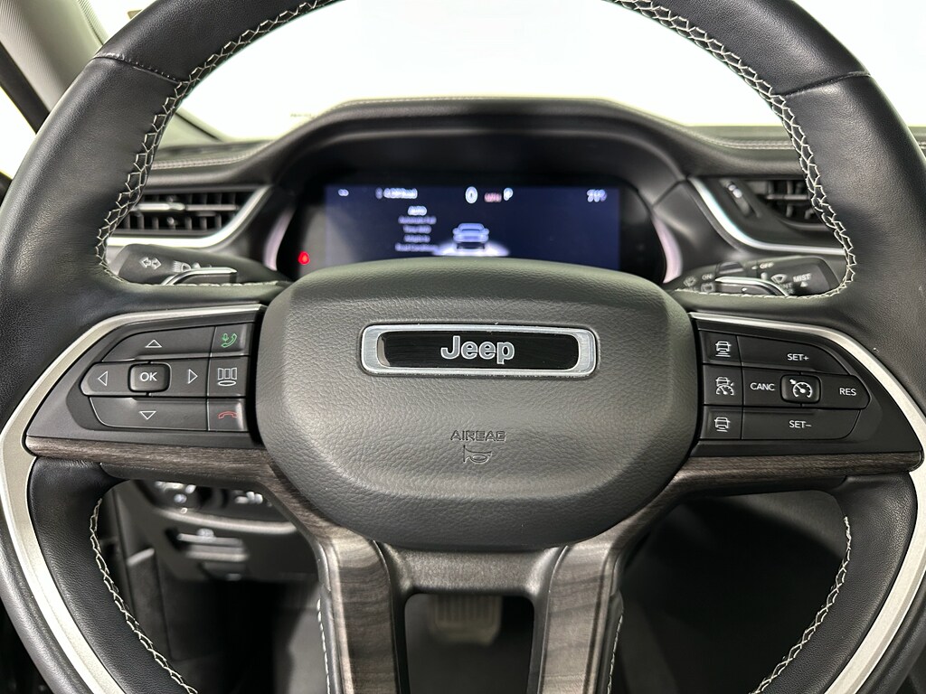 2021 Jeep Grand Cherokee Limited photo 3