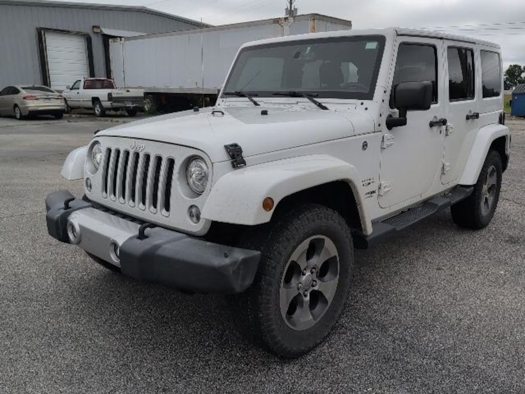 Used 2018 Jeep Wrangler JK Unlimited Sahara SUV