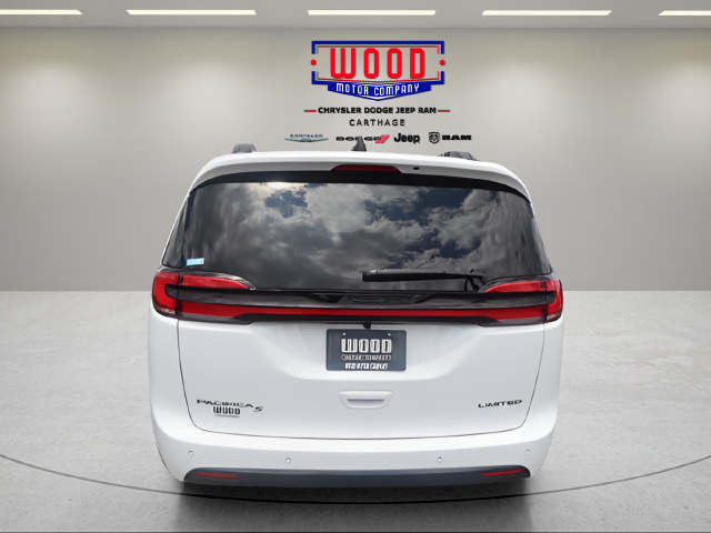 New 2027 Chrysler Pacifica LIMITED Passenger Van