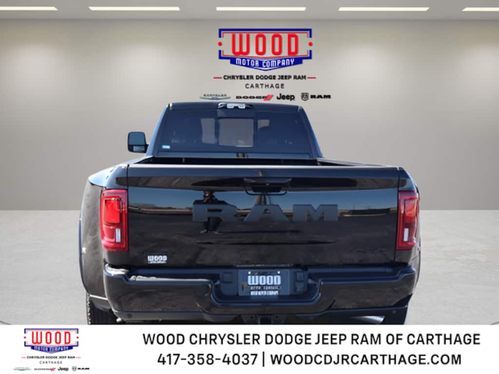 New 2026 Ram 3500 LIMITED CREW CAB 4X4 8' BOX Pickup