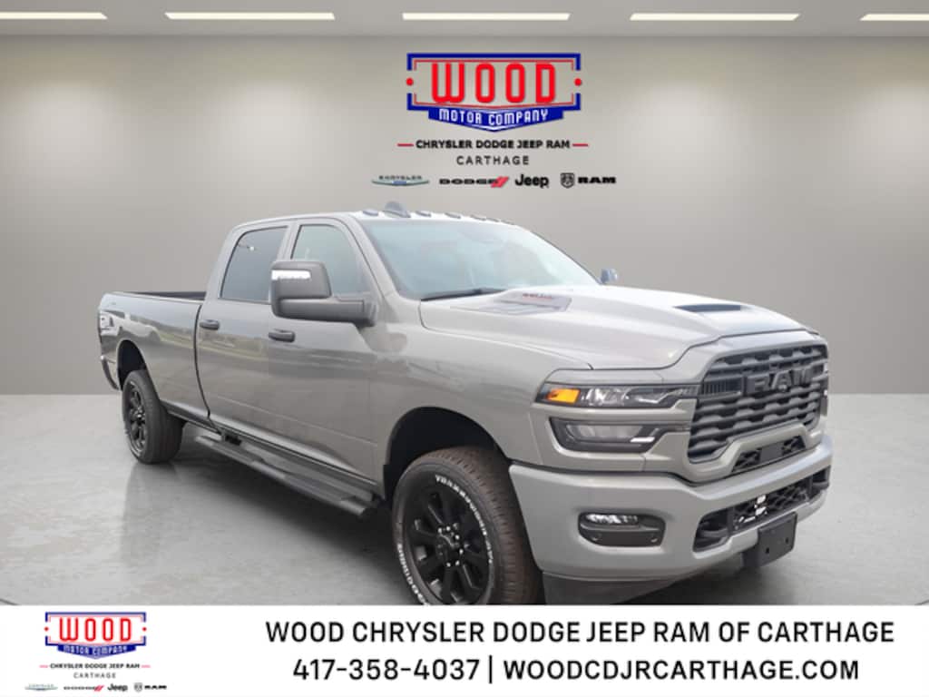New 2026 Ram 2500 BLACK EXPRESS CREW CAB 4X4 8' BOX Pickup