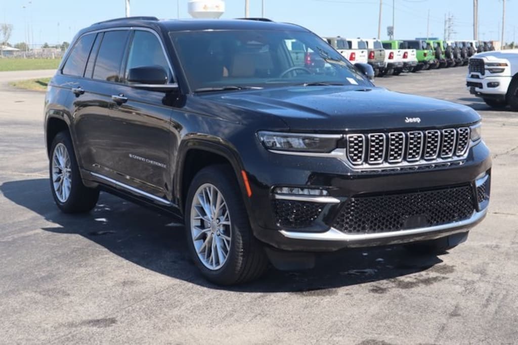 New 2025 Jeep Grand Cherokee SUMMIT 4X4 Sport Utility