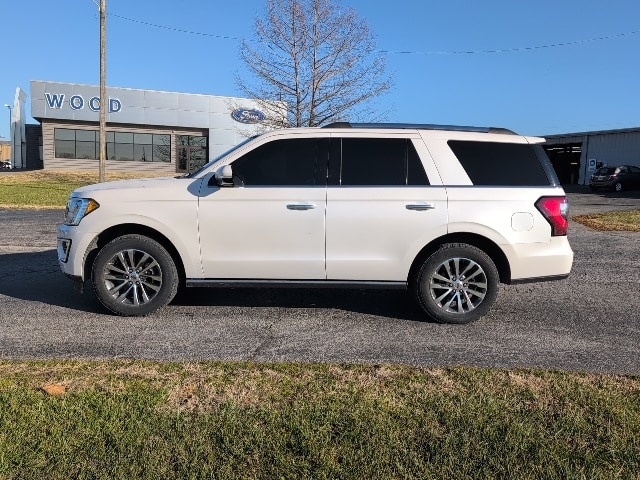 2018 Ford Expedition Limited's photo