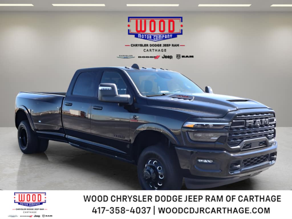 New 2026 Ram 3500 LIMITED CREW CAB 4X4 8' BOX Pickup