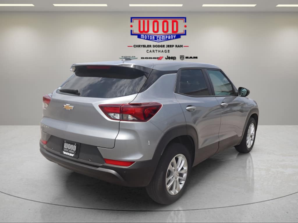 Used 2025 Chevrolet Trailblazer LS SUV
