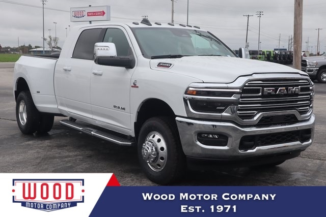 2026 RAM Ram 3500 Pickup Laramie's photo