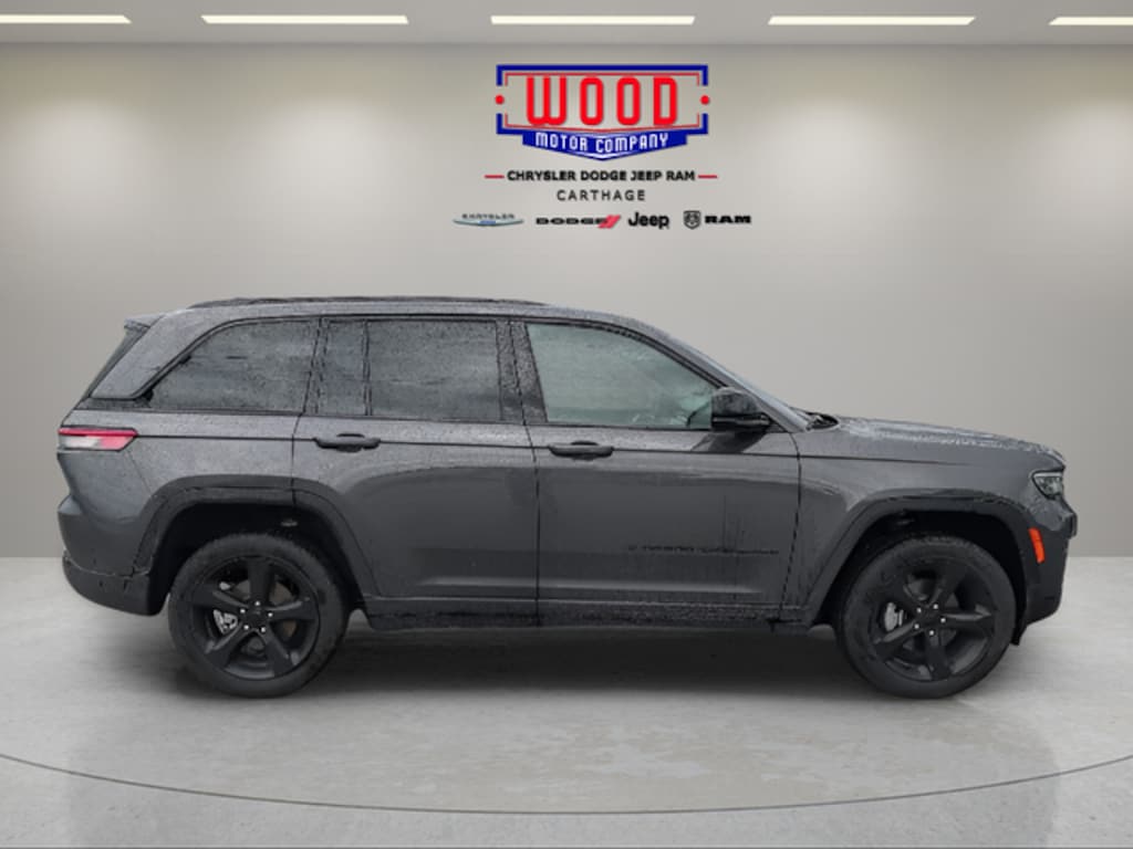 Used 2024 Jeep Grand Cherokee Altitude X SUV