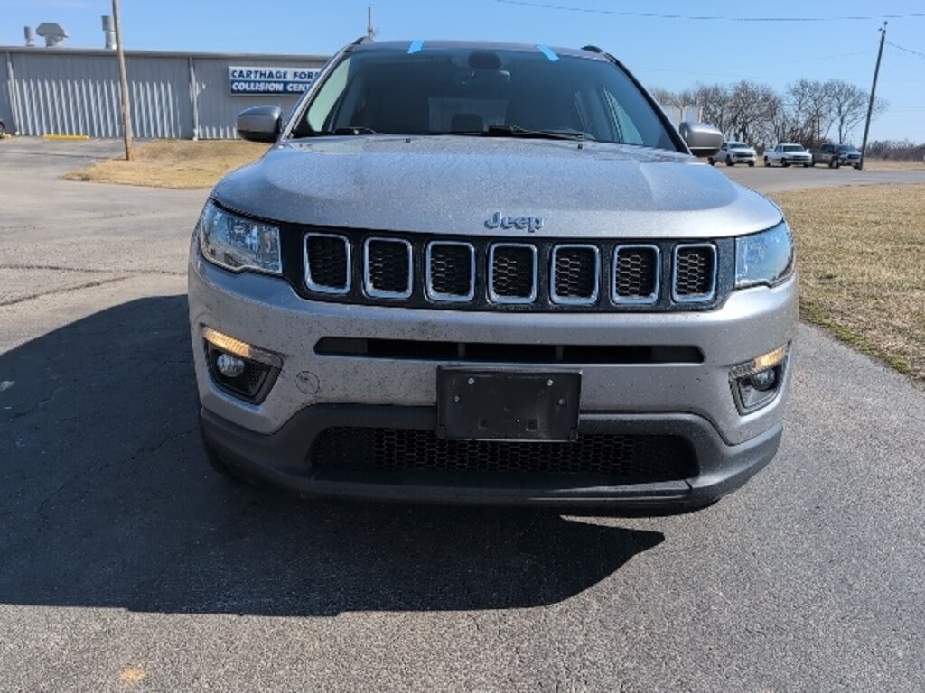 Used 2018 Jeep Compass Latitude SUV