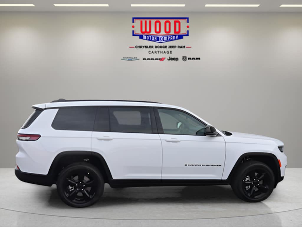 New 2025 Jeep Grand Cherokee L ALTITUDE X 4X4 Sport Utility