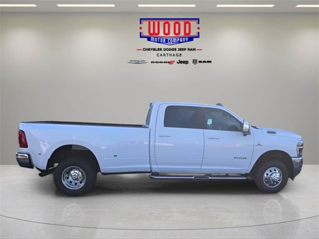 New 2026 Ram 3500 LARAMIE CREW CAB 4X4 8' BOX Pickup