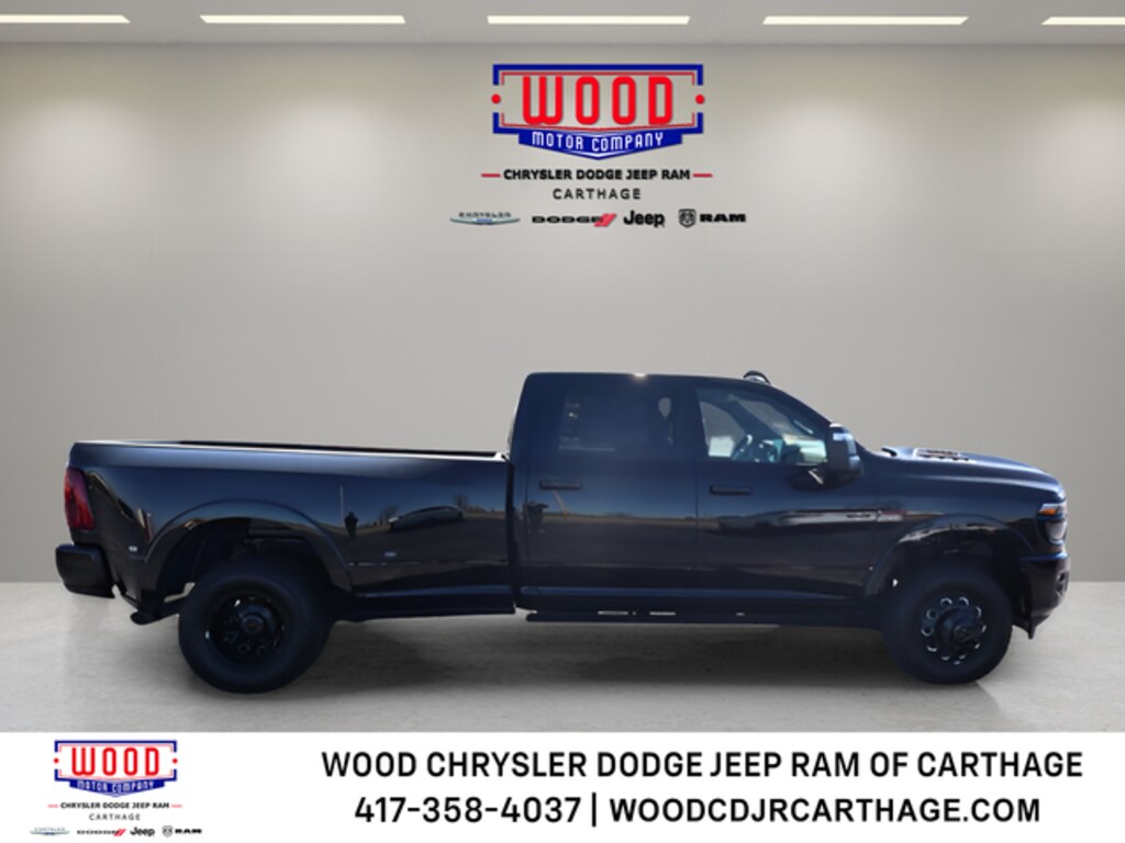 New 2026 Ram 3500 LIMITED CREW CAB 4X4 8' BOX Pickup