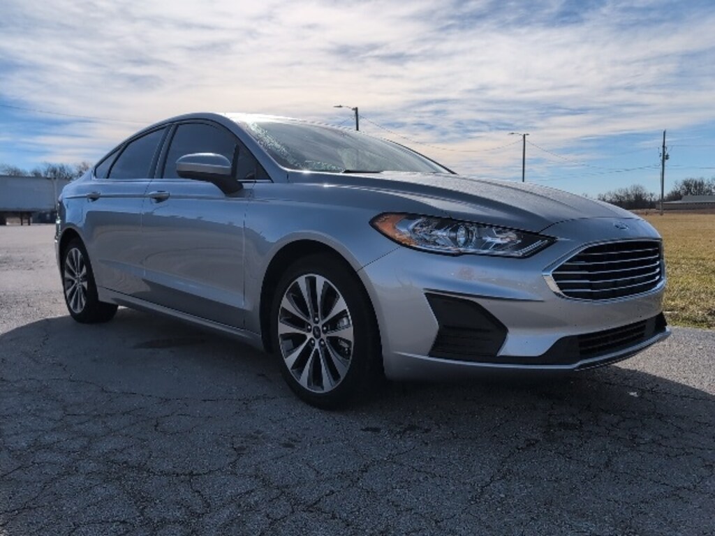 Used 2020 Ford Fusion SE Sedan