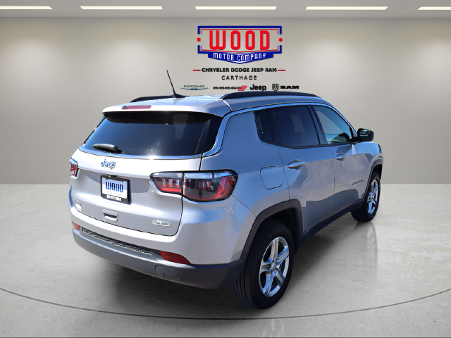 Used 2024 Jeep Compass Latitude SUV