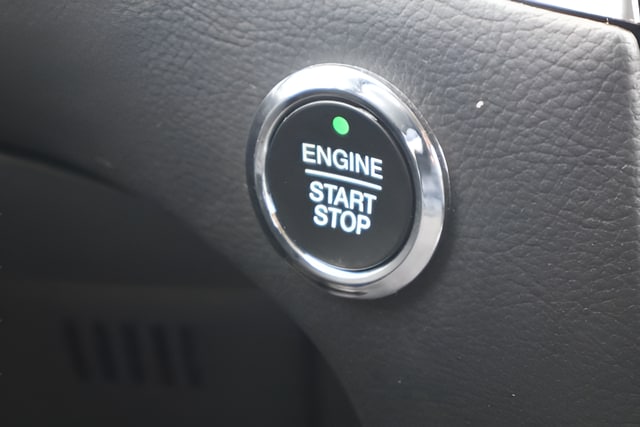 2024 Ford Edge Titanium - Photo 17