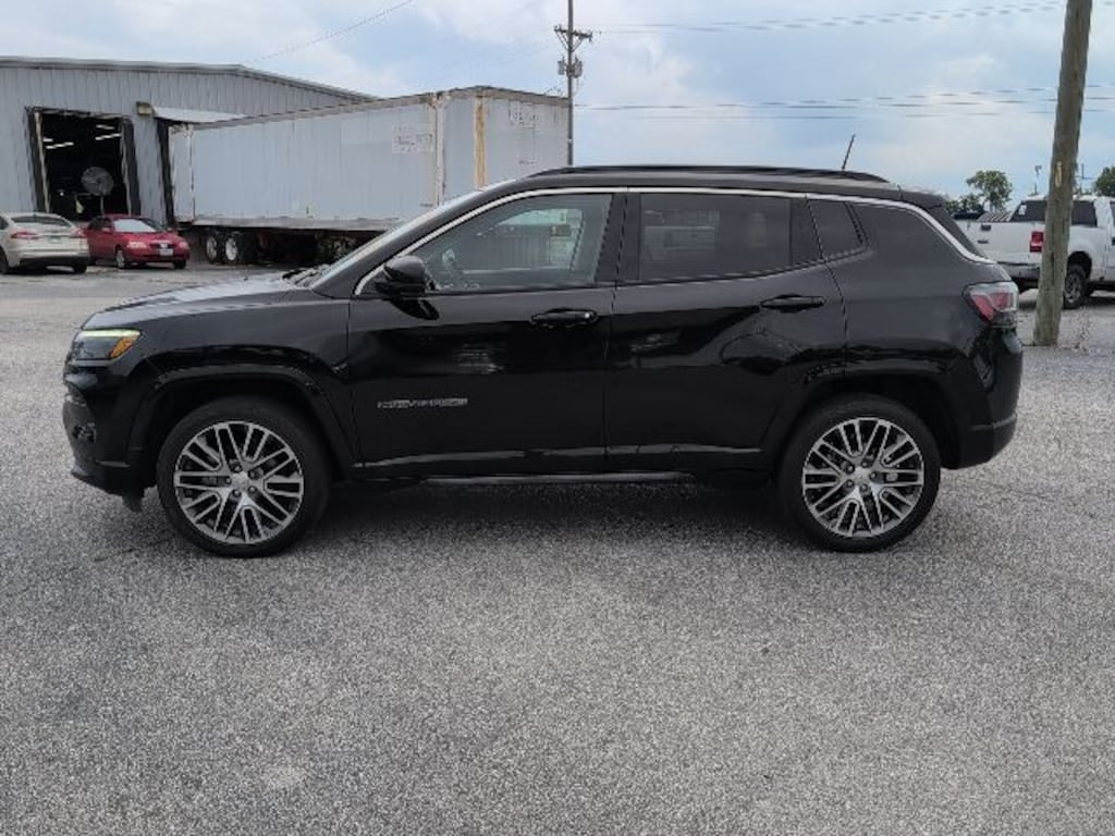 Used 2022 Jeep Compass Limited SUV