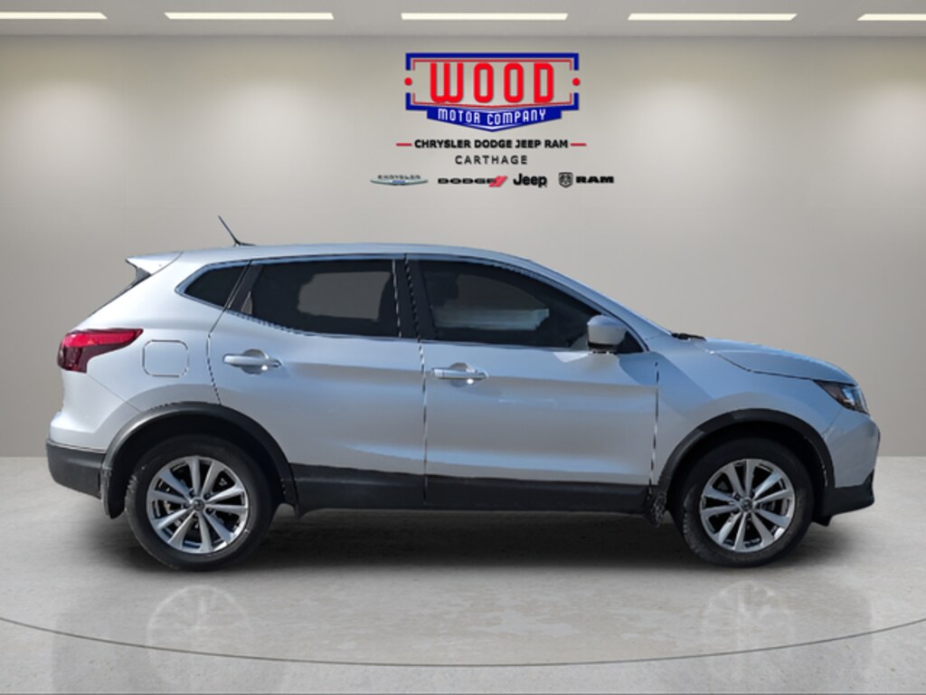 Used 2019 Nissan Rogue Sport S SUV