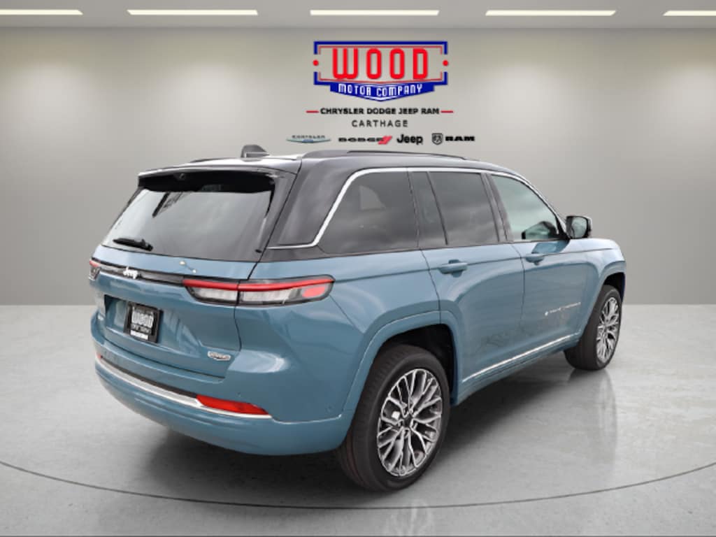 New 2027 Jeep Grand Cherokee 2 Row SUMMIT 4X4 Sport Utility