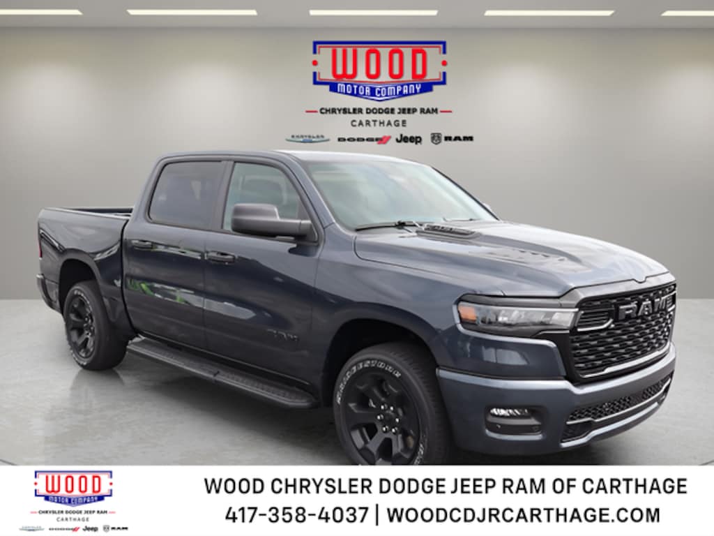 New 2026 Ram 1500 EXPRESS CREW CAB 4X4 5'7 BOX Pickup
