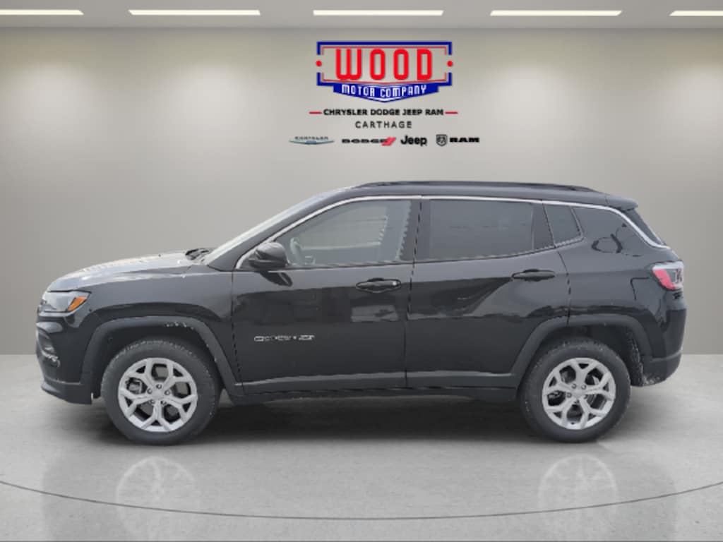 Used 2024 Jeep Compass Latitude SUV