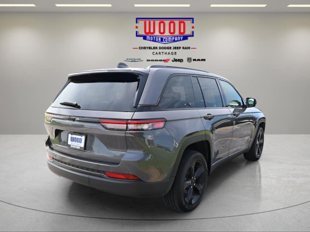 Used 2024 Jeep Grand Cherokee Altitude X SUV
