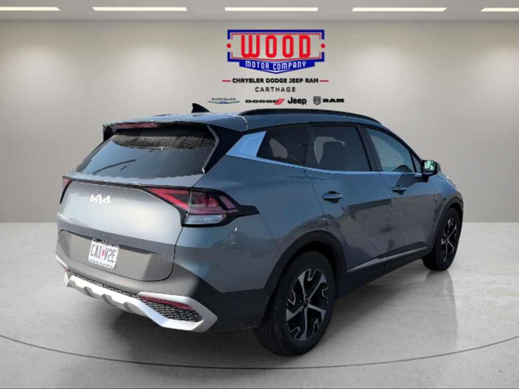 Used 2025 Kia Sportage EX SUV