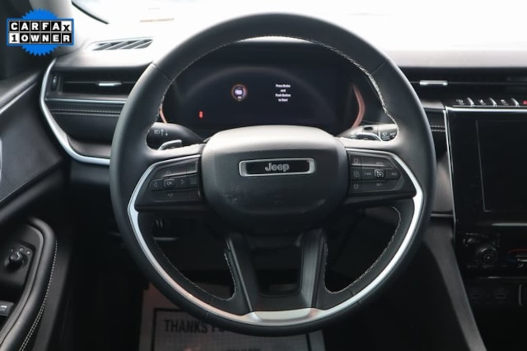 Used 2024 Jeep Grand Cherokee Laredo SUV