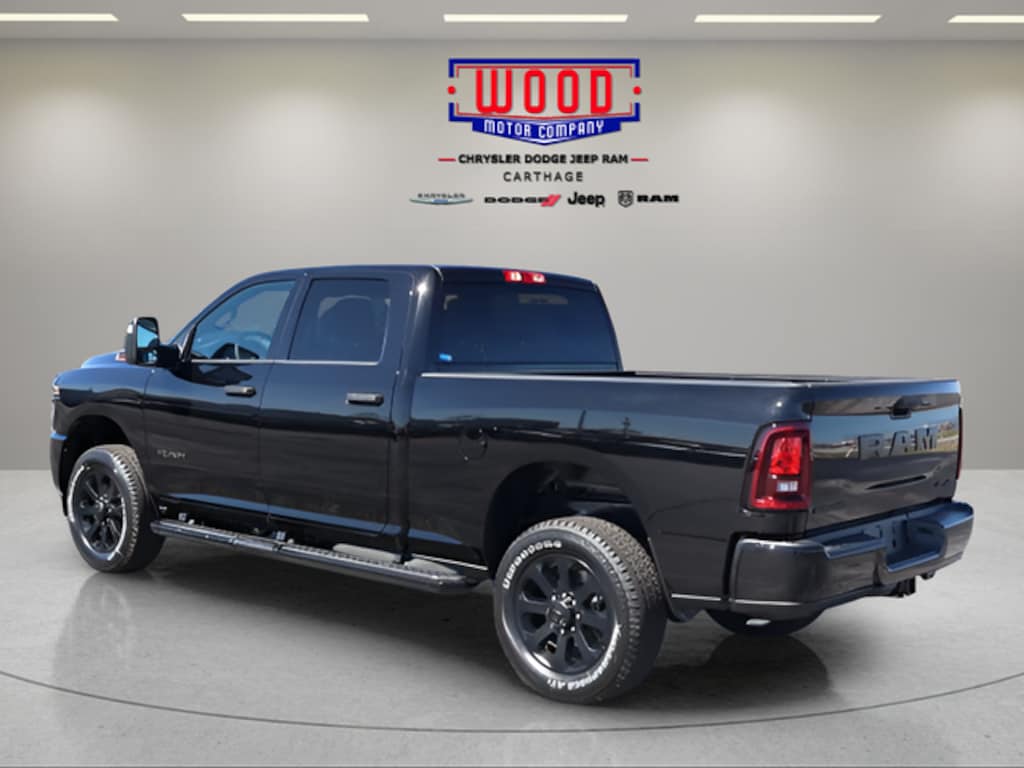 New 2026 Ram 2500 BIG HORN CREW CAB 4X4 6'4 BOX Pickup