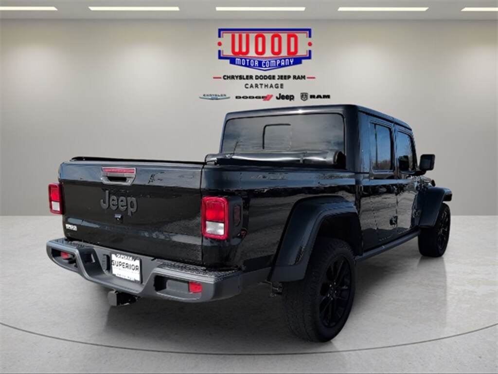 Used 2024 Jeep Gladiator Nighthawk Truck