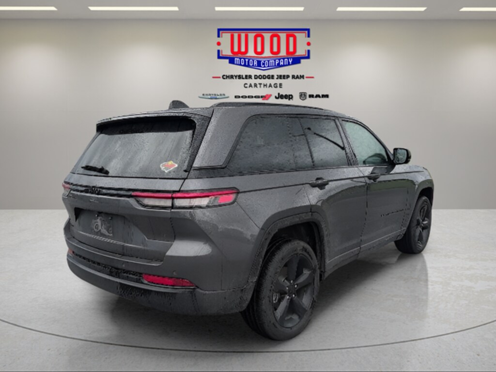 Used 2024 Jeep Grand Cherokee Altitude X SUV